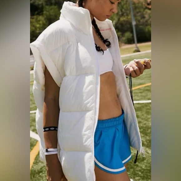 COPY - FP Movement In a Bubble Puffer Vest - Picture 1 of 3